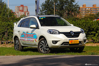 2014款雷诺科雷傲2.5L四驱豪华版