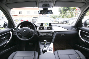 2016款宝马3系 2.0T自动320Li时尚型图片