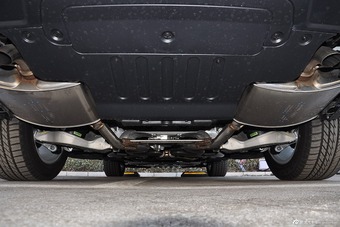 2015款揽胜3.0 V6 SC Vogue汽油版