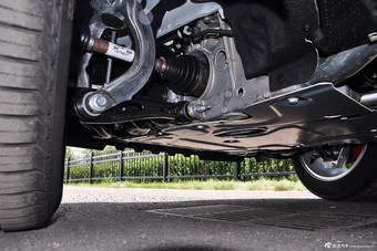 2015款揽胜运动版3.0 V6 SC 锋尚创业版