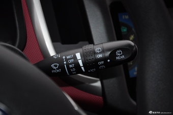 2014款奔奔1.4L手动天窗版