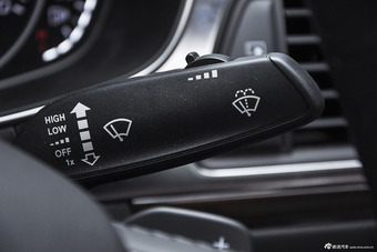 2014款奥迪A6L 2.5L 30TFSI舒适型