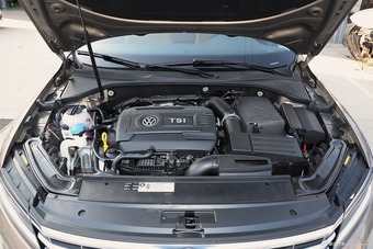 2016款帕萨特1.8T自动御尊版330TSI图片