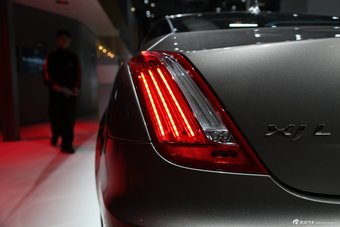 2015上海车展：捷豹XJL