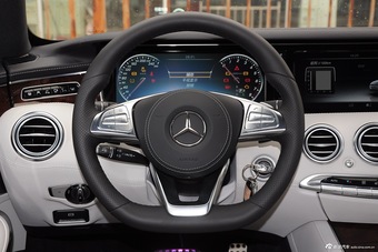 2015款奔驰S500Coupe 4MATIC