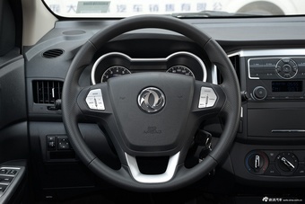 2016款风神AX3 1.5L手动尚酷型