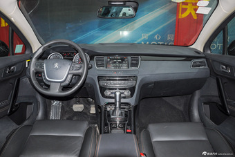 2015款东风标致508 1.8THP 自动致尊版图片