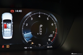 2016款沃尔沃S90 2.0T T6 AWD智雅版