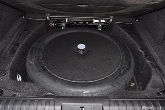 2015款揽胜运动版3.0 V6 SC HSE