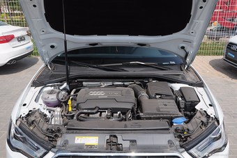 2015款奥迪A3 Sportback40TFSI舒适型