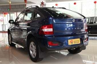 2014款爱腾2.3L自动四驱豪华汽油版图片