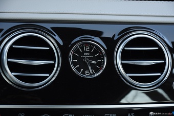 2015款迈巴赫S级S400 4MATIC