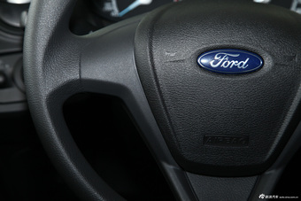 2013款嘉年华三厢1.5L手动风尚型