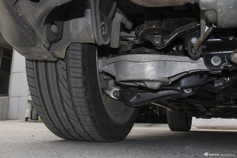 2013款英菲尼迪QX70 3.7L超越版