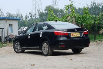 2016款睿骋1.8T自动智享版尊驰型