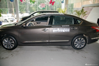 2014款天籁 公爵2.5L XV荣耀版图片