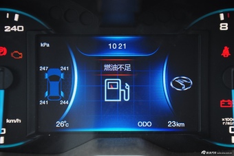 2015款DX7 1.5T手动尊贵型