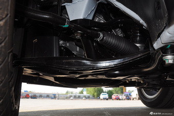 2016款吉利帝豪1.5L手动三厢向上版