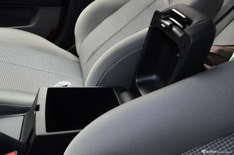 2011款悦动1.6L手动舒适型