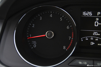 2015款朗逸1.6L自动舒适版