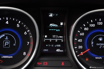 2015款全新胜达2.4L自动两驱GLS