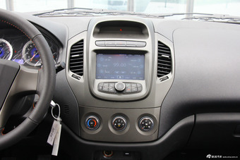 2014款金刚三厢1.5L手动进取型到店实拍