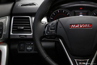 2016款哈弗H2 1.5T自动两驱尊贵型