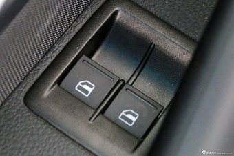 2013款 尚酷 1.4TSI竞驰版 到店实拍