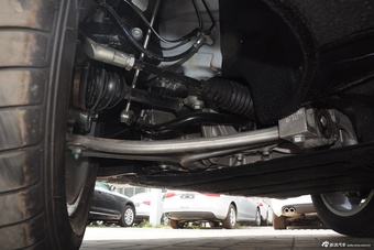 2015款奥迪Q3 40TFSI quattro豪华型