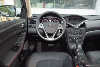 2016款奔腾B70 2.0L自动尊享型