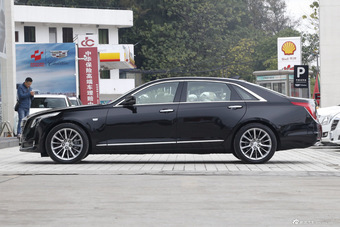 2016款凯迪拉克CT6 3.0T自动40T铂金版