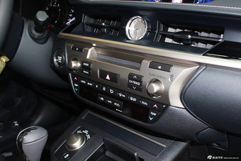 2014款雷克萨斯ES250到店实拍