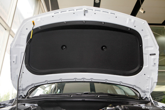 2014款英朗XT 1.6T时尚运动型