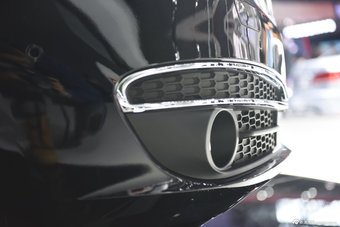 2015上海车展：绅宝D80