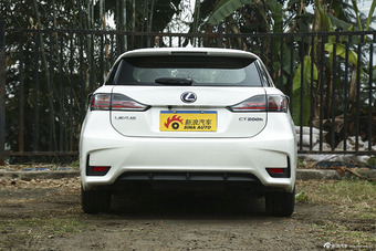 2014款雷克萨斯CT 1.8L自动200h舒适版单色