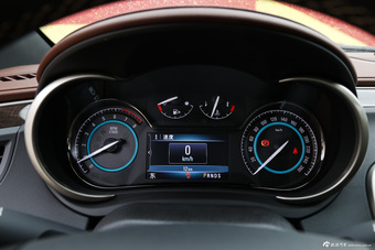 2014款君越2.0T SIDI自动精英技术型