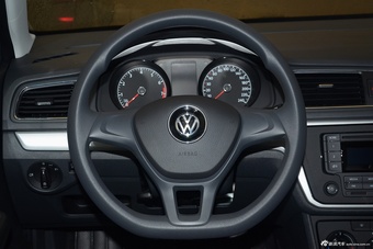 2015款朗逸1.6L自动风尚版