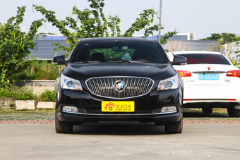 2013款君越2.4L SIDI自动精英舒适型