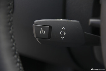 2015款宝马X1 2.0T自动xDrive20i 时尚晋级版