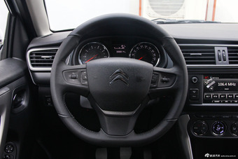 2015款东风雪铁龙C3-XR 1.6L手动先锋型