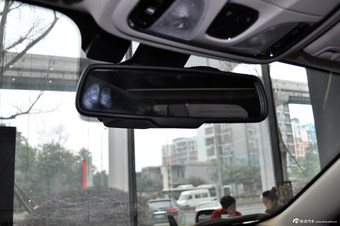 2014款自由光2.4L自动豪华版