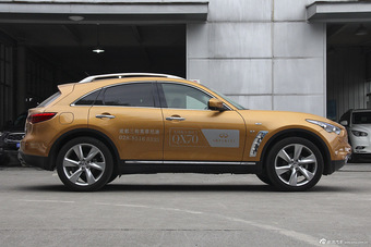 2013款英菲尼迪QX70 3.7L超越版