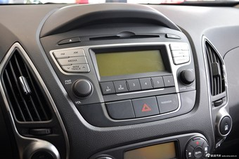 2013款北京现代ix35 2.0GLS 自动两驱智能