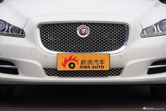 2015款捷豹XJL2.0T两驱典雅商务80周年典藏版