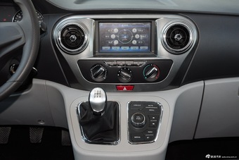 2015款瑞风M3 1.6L手动豪华智能型