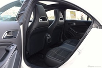 2016款奔驰CLA级 CLA200 1.6T自动动感型