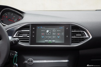 2015款东风标致308S 1.6T自动劲驰版