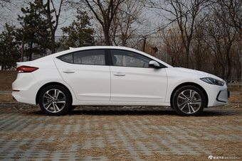 2016款领动 1.6L自动智炫旗舰型