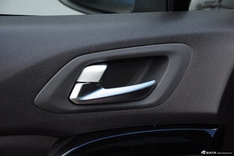 2015款传祺GS4 200T G-DCT豪华版