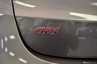 2013款全新胜达2.4L自动两驱GLS